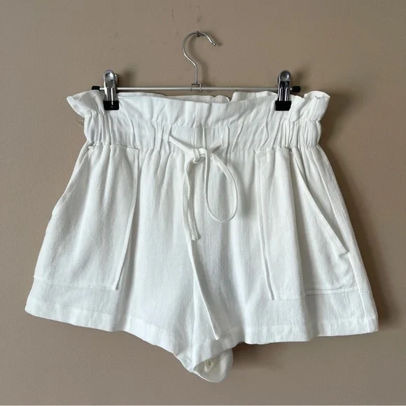 LE LIS | White Paper Bag Drawstring Shorts Sz M - Picture 2 of 8